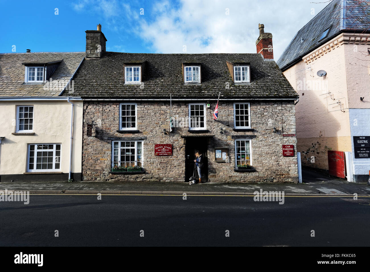 Hay-on-Wye (Y Gelli Gandryll ou Y Gelli en gallois) ou 'Foin', est une petite ville de marché en Brecknockshire, maintenant Powys, au Pays de Galles. Banque D'Images