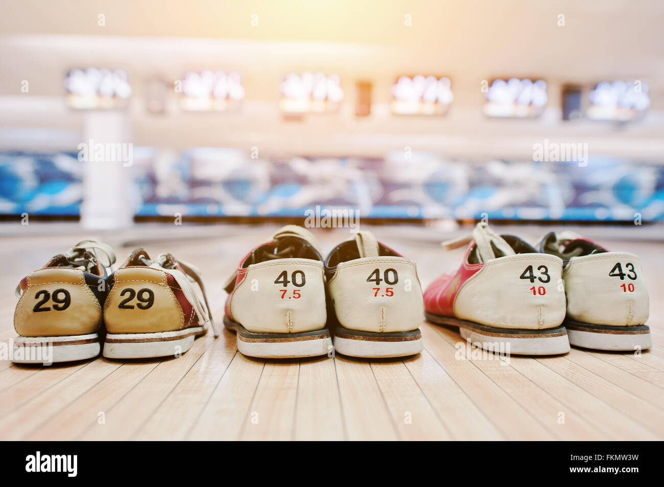 Trois paires de chaussures de bowling Banque D'Images