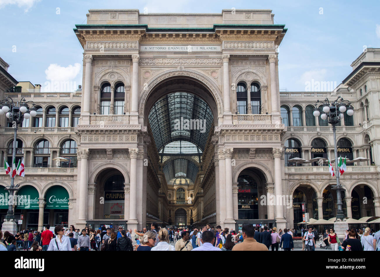 Entrée Galleria à Milan près de Duomo de Milan Banque D'Images