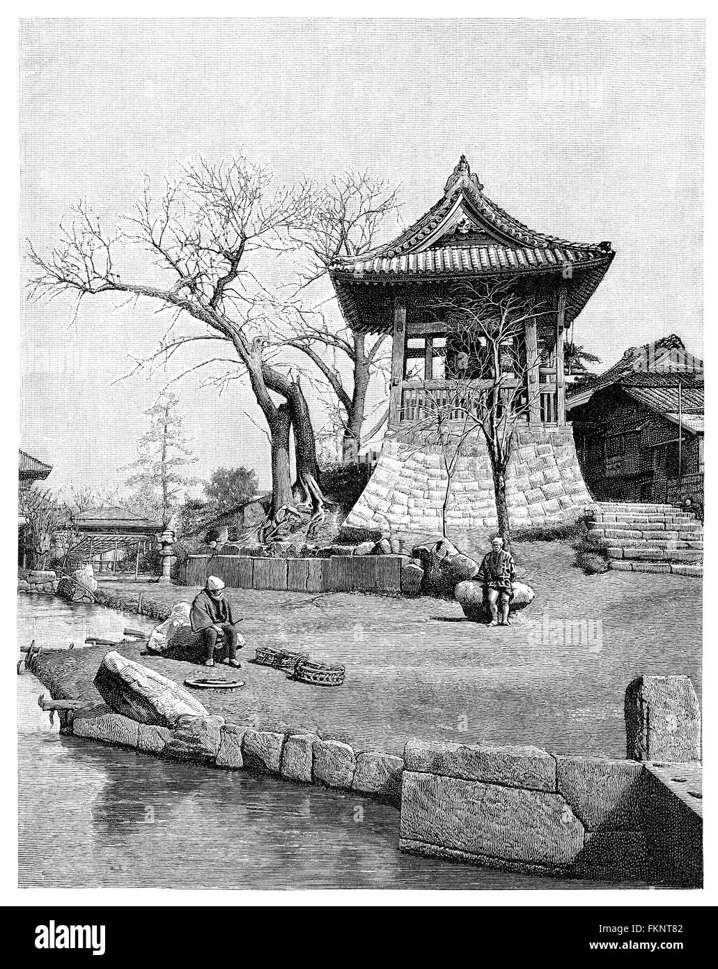 1891 gravure noir et blanc de la Grande Cloche d'Asakusa, Tokyo, Japon. Banque D'Images