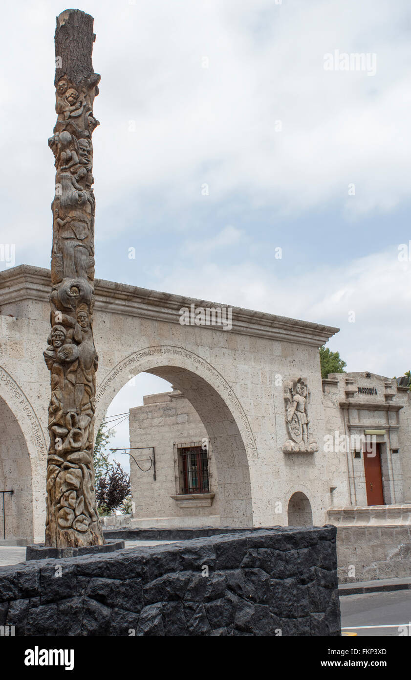 Rue à l'entrée dans Yanahuara, Arequipa, Pérou. Banque D'Images