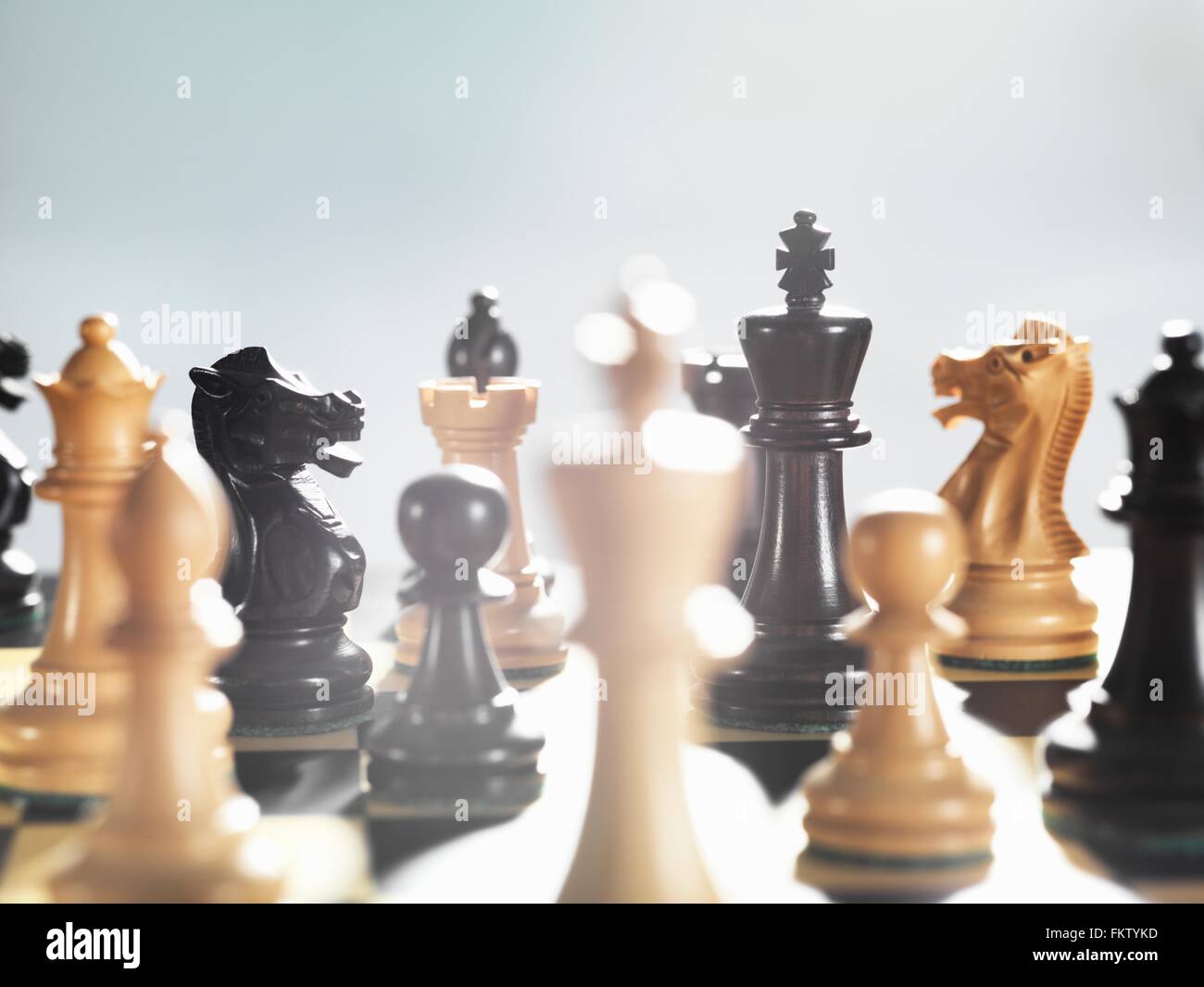 Selective focus close up de jeu d'échecs et des pièces Banque D'Images