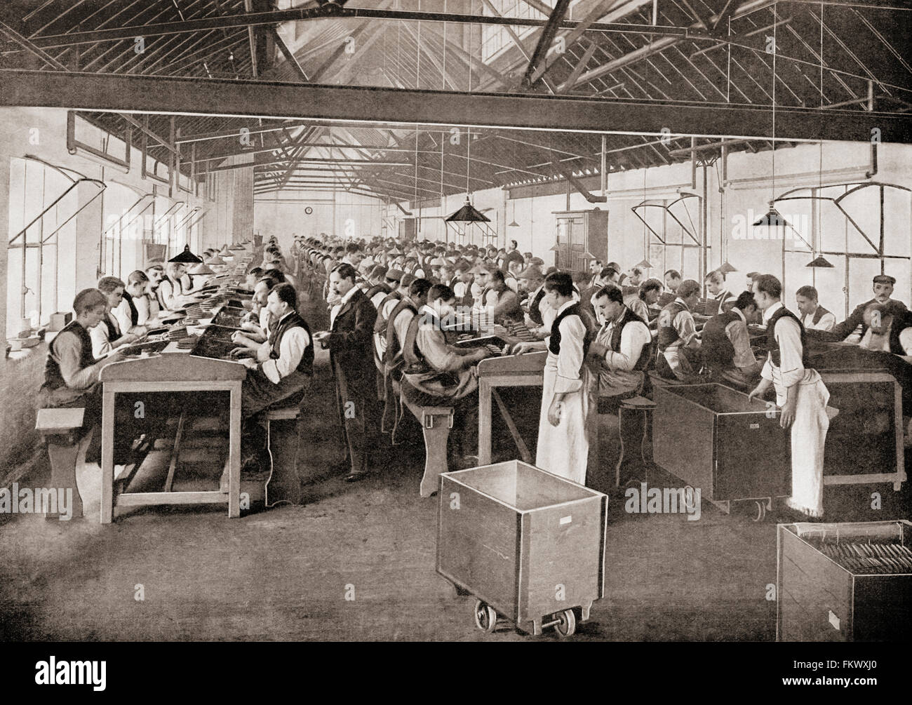 L'un des départements de fabrication de cigares de Salmon et Gluckstein Ltd., Londres, Angleterre, à la fin du xixe siècle. Banque D'Images