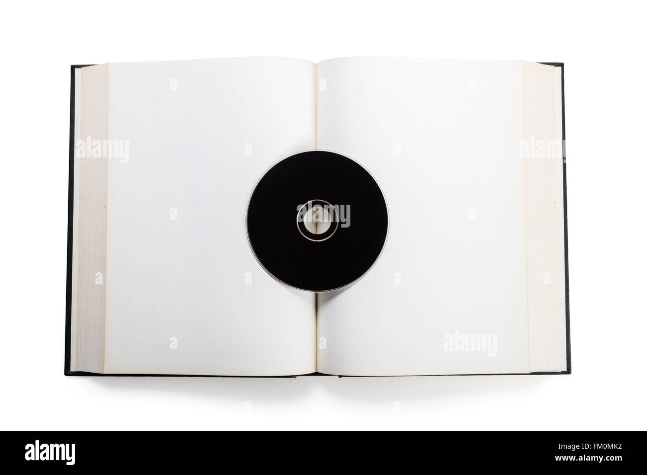 Livre ouvert et disque compact, concept d'information numérique. Banque D'Images