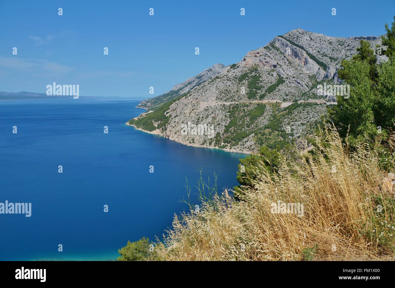 La Riviera de Makarska en Croatie, qui s'étend sur 60 kms de Dalmatie le long de la mer Adriatique Banque D'Images