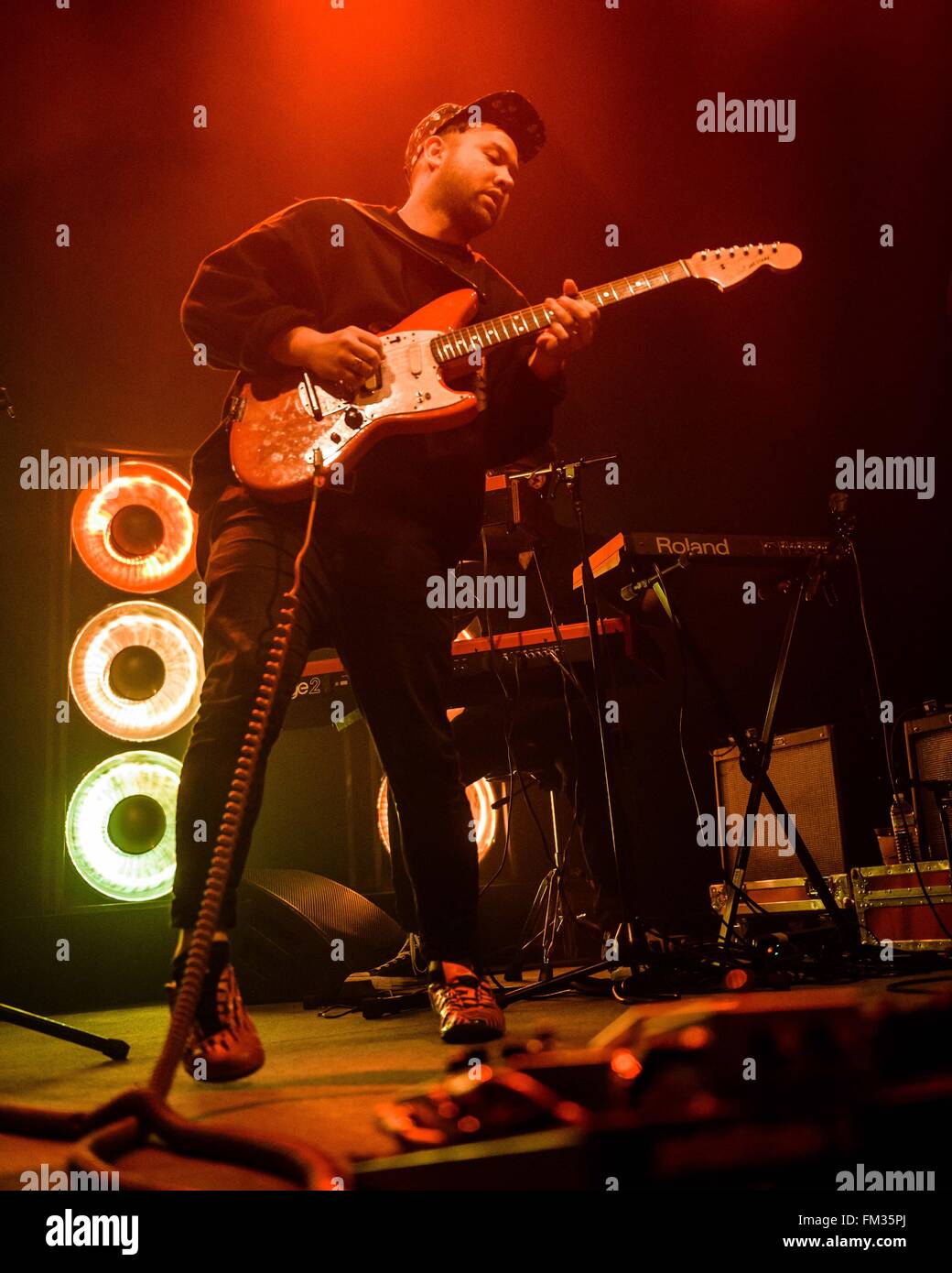 Washington, D.C., USA. Feb 17, 2016. RUBAN NIELSON de Unknown Mortal Orchestra effectue au 9:30 Club. © Kyle Gustafson/ZUMA/Alamy Fil Live News Banque D'Images