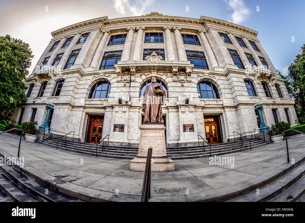 Vue Fisheye - entrée avant de l'Édifice de la Cour suprême de la Louisiane Banque D'Images