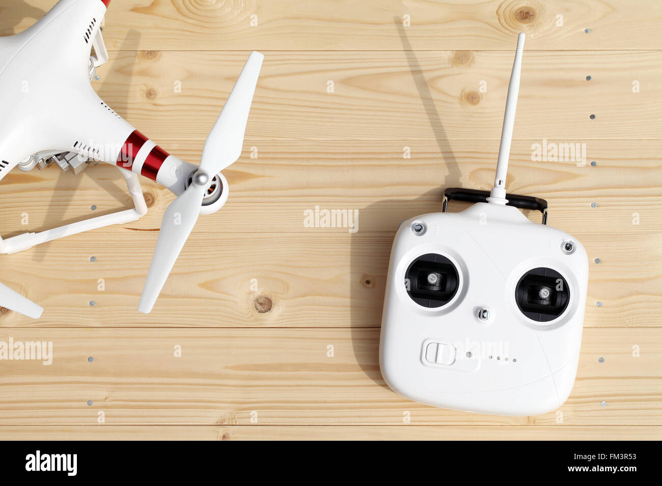 Drone et télécommande, outil d'aerial photo et vidéo Banque D'Images