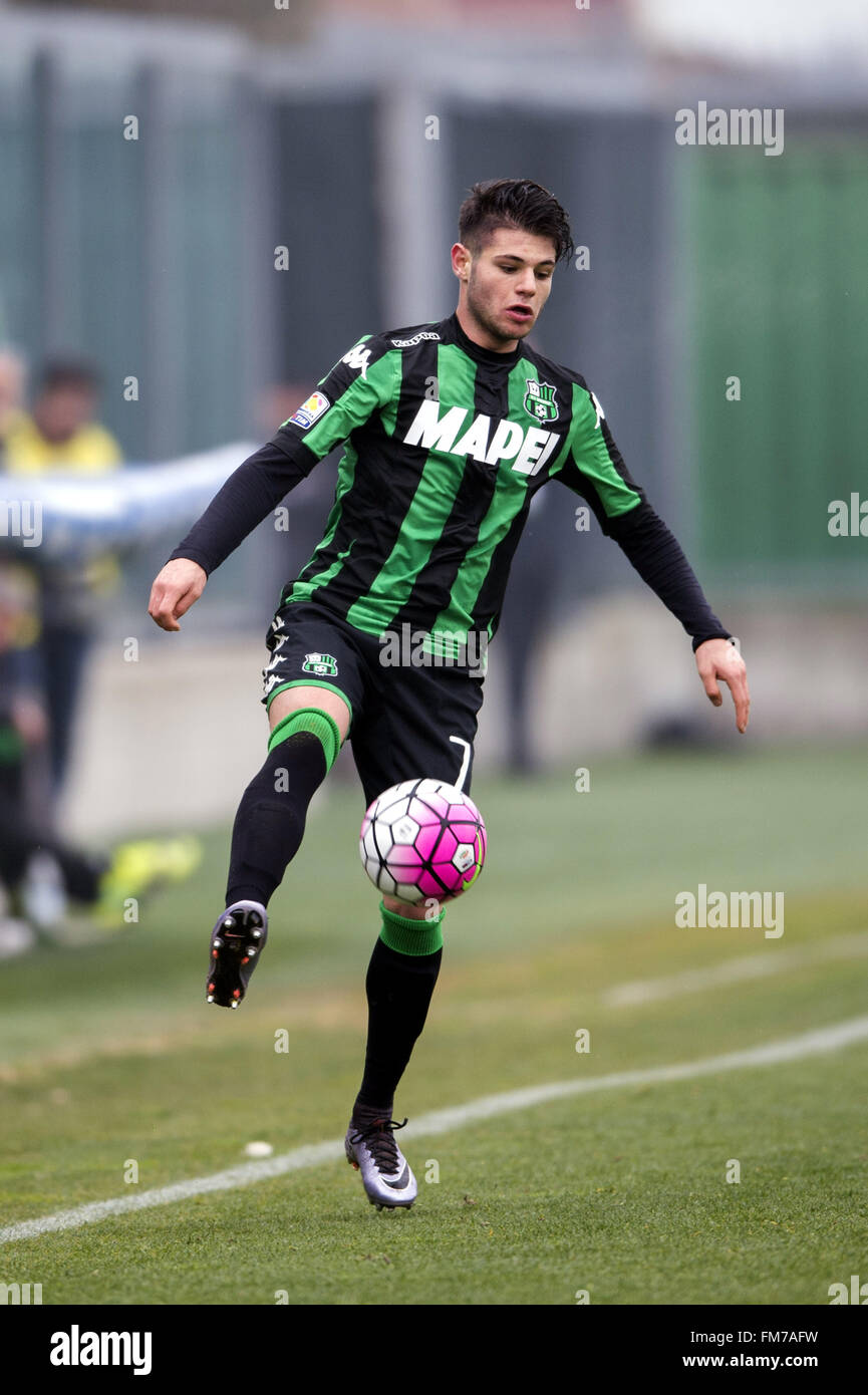 Reggio Emilia, Italie. Mar 6, 2016. Nicholas Pierini (Sassuolo) Football/soccer : Campionato Nazionale Primavera Group un match entre l'US Sassuolo Juventus 3-2 U19 U19 au Stadio Enzo Ricci à Reggio Emilia, Italie . © Maurizio Borsari/AFLO/Alamy Live News Banque D'Images