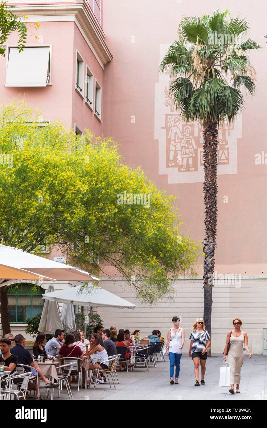 Espagne, Catalogne, Barcelone, Raval, Carrer dels Tallers, terrasse de café Banque D'Images