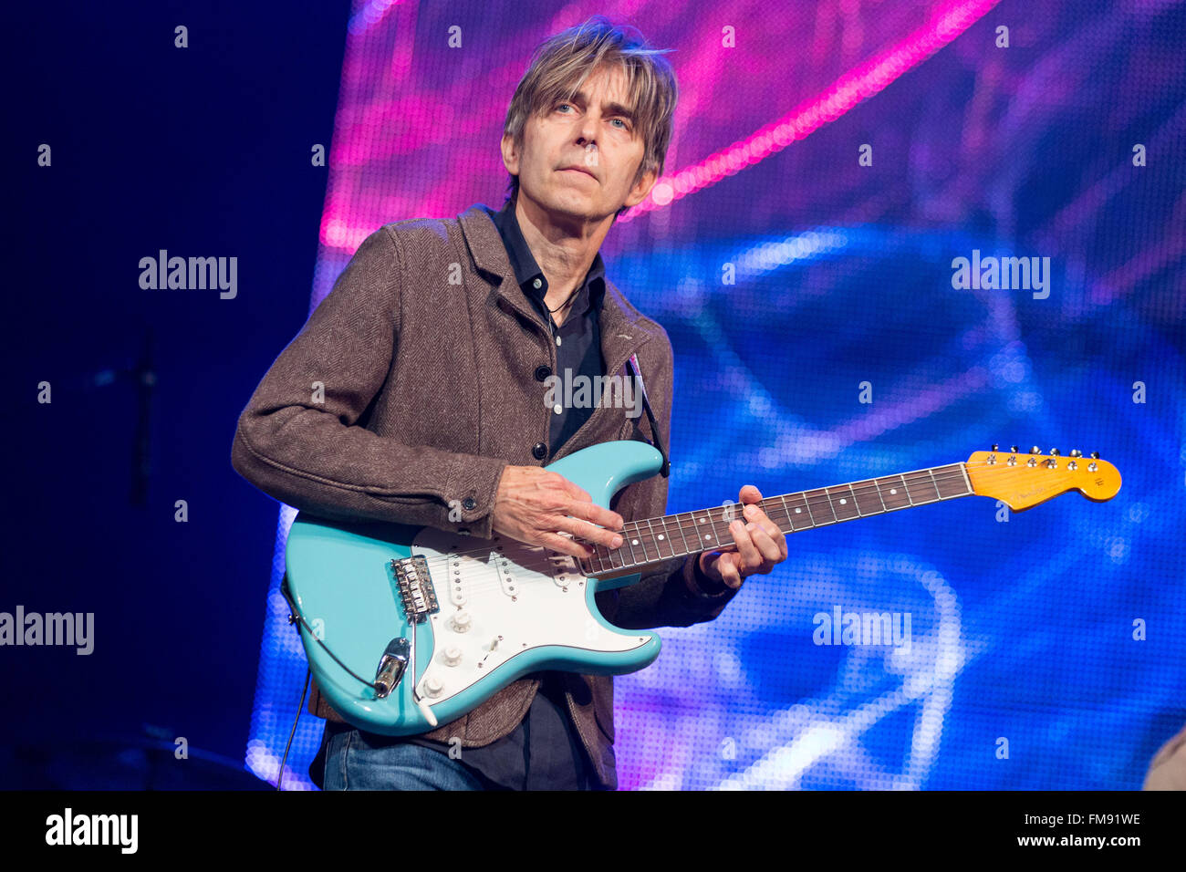 Eric johnson guitarist Banque de photographies et d'images à haute  résolution - Alamy