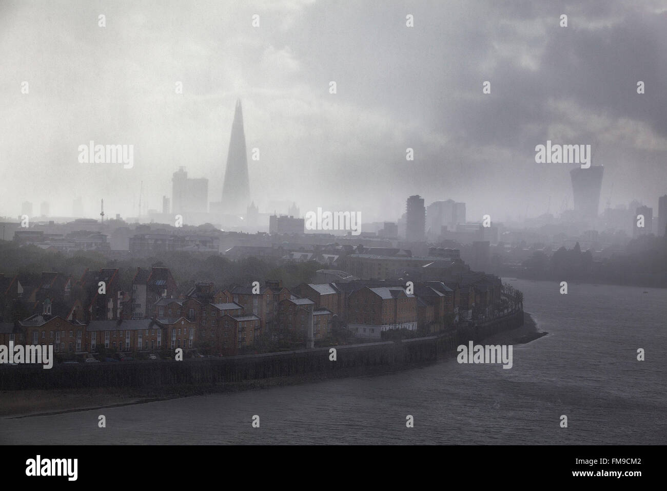 Tamise vue vers Rotherhithe, Londres Banque D'Images