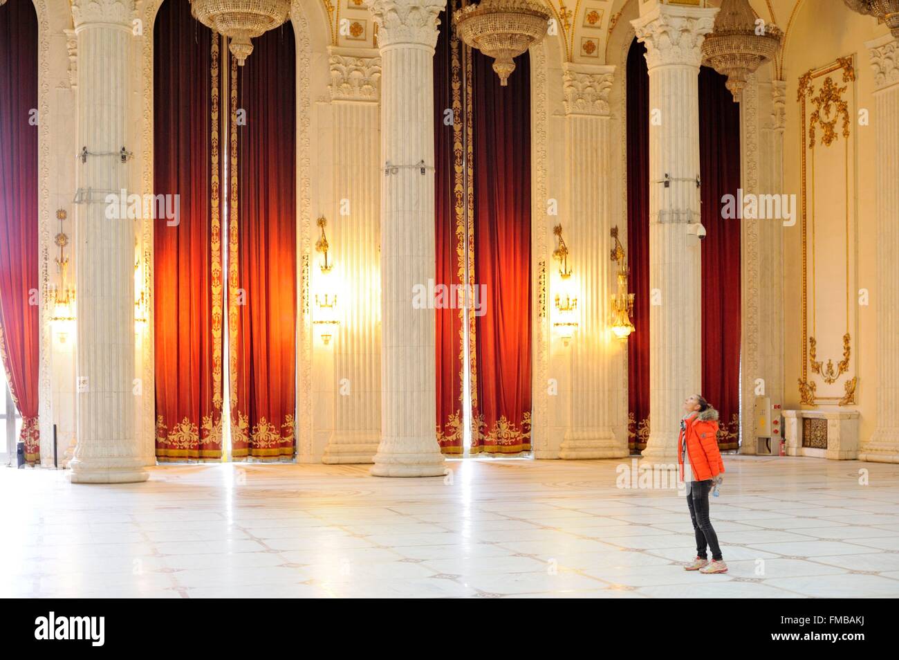 Roumanie, Bucarest, Muntenia, le Palais du Parlement qui est l'ancien palais de Ceausescu, salle de bal Banque D'Images
