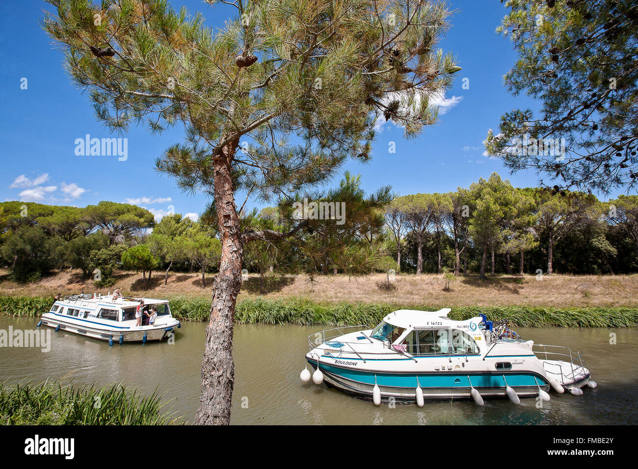 Canal du Midi,vélo,bateaux,croisière,Carcassonne,Aude,France,France,Europe, Banque D'Images