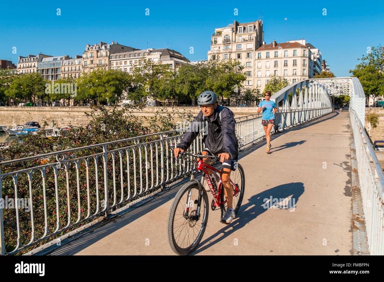 France, Paris, Bastille, le port de l'Arsenal, la passerelle Mornay Banque D'Images