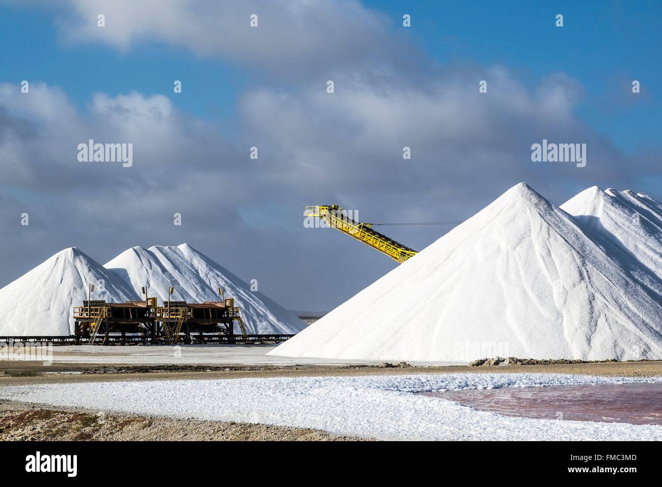 Antilles néerlandaises, Bonaire Island, le sel du Pekelmeer salines Banque D'Images