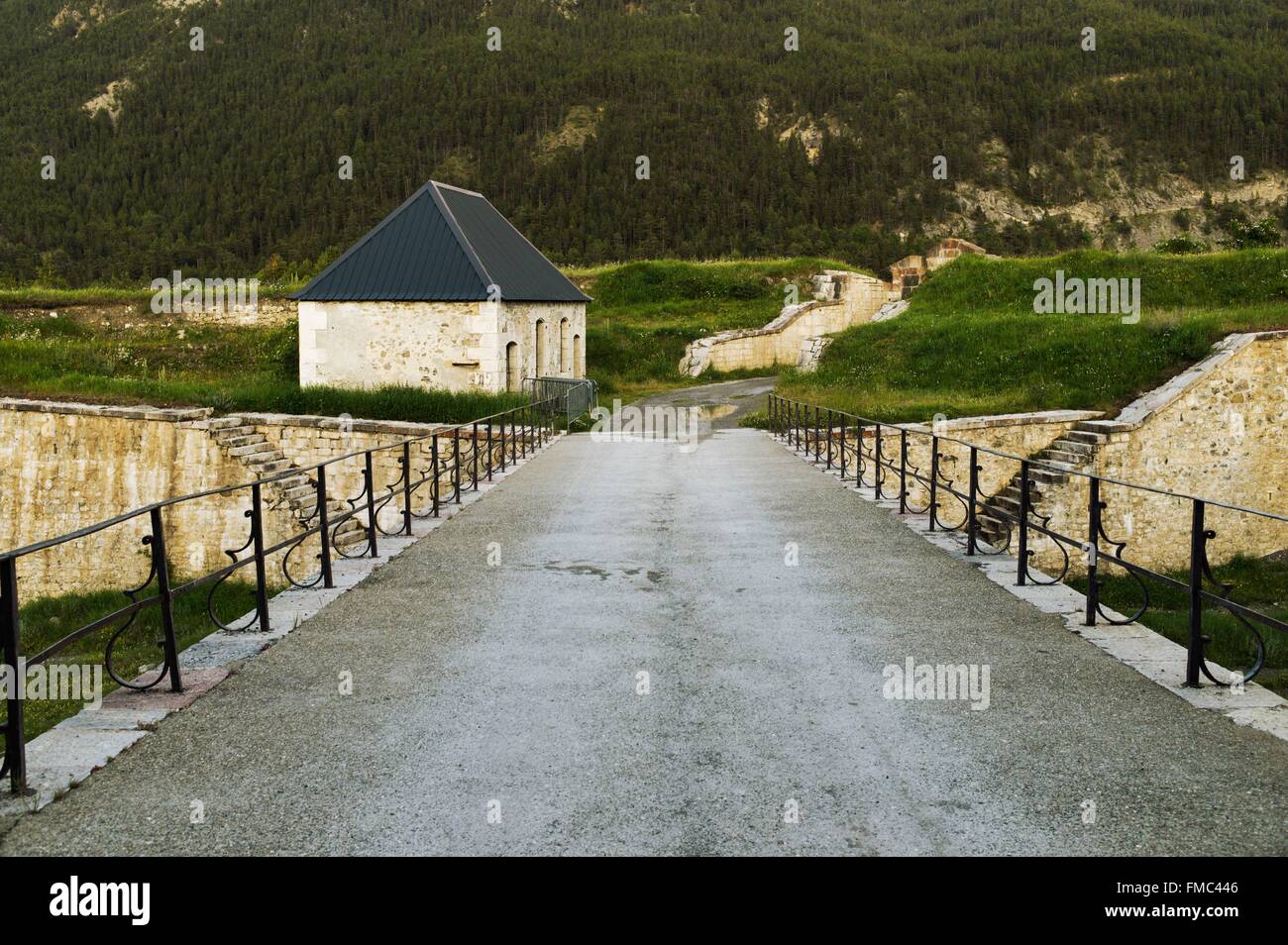 France, Hautes Alpes, Briançon, cité Vauban, classé au Patrimoine Mondial par l'UNESCO, le fort des Trois Têtes Banque D'Images