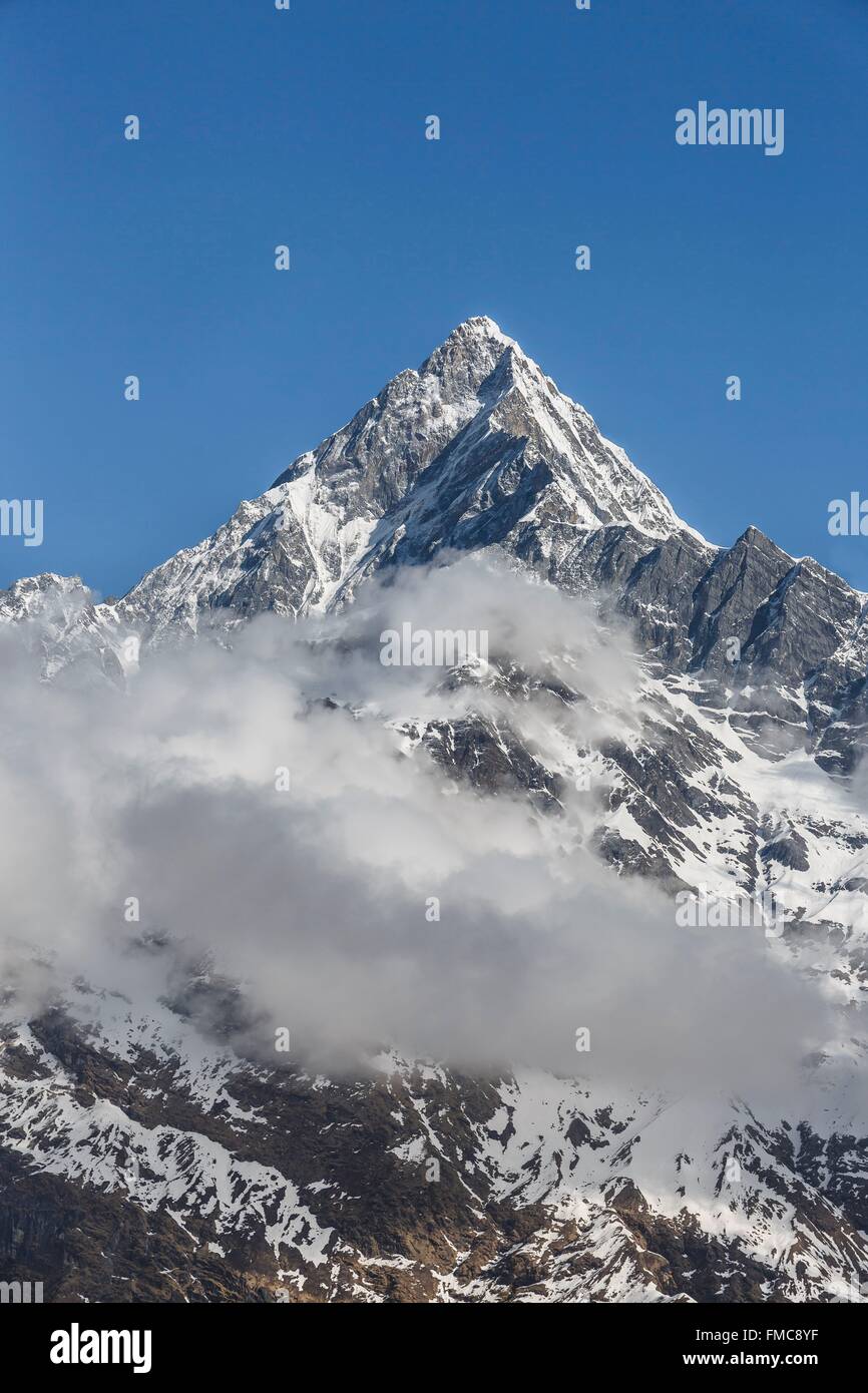 Le Népal, Gandaki zone, Pokhara, Machhapuchhre sommet (vue aérienne) Banque D'Images