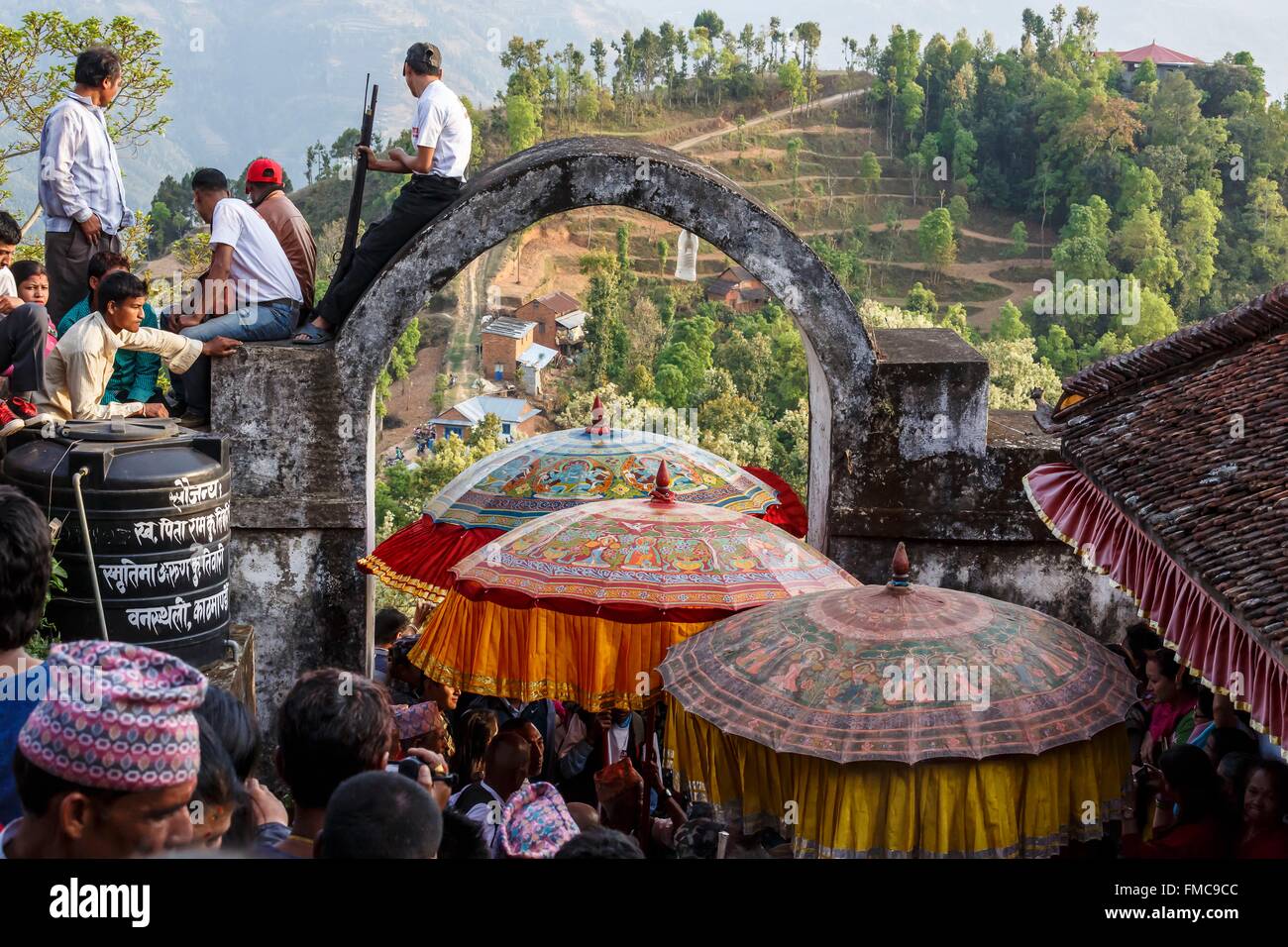 Le Népal, zone Bagmati, Nuwakot, foule festive à Sindure Bhairabi Jatra festival Banque D'Images