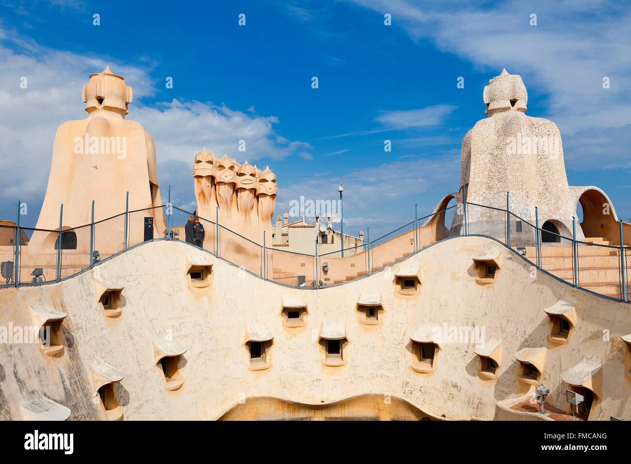 Espagne, Catalogne, Barcelone, la Pedrera (Casa Mila) de l'architecte Antoni Gaudi, inscrite au Patrimoine Mondial de l'UNESCO Banque D'Images