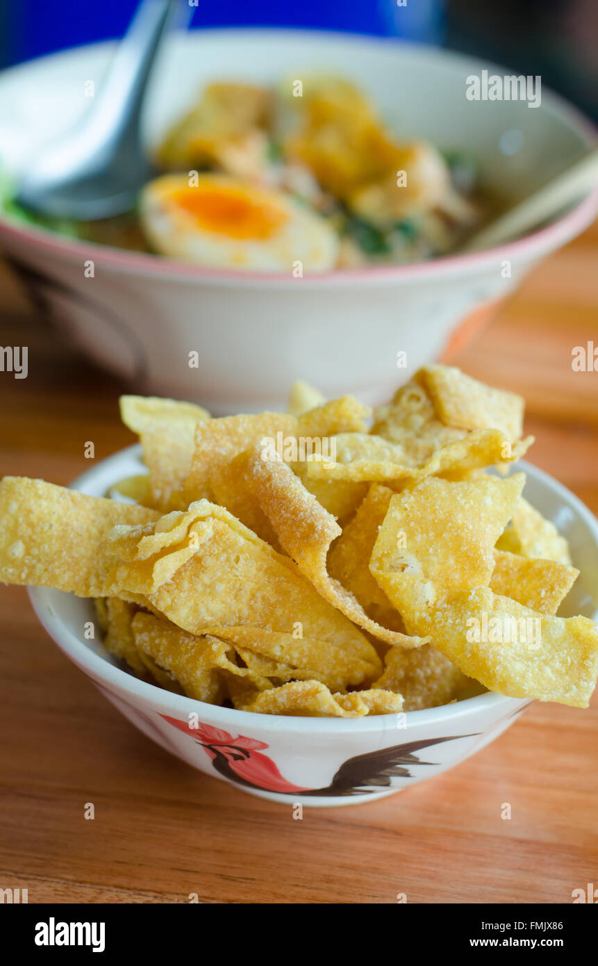Style asiatique hors-d'aliments frits Wonto Banque D'Images