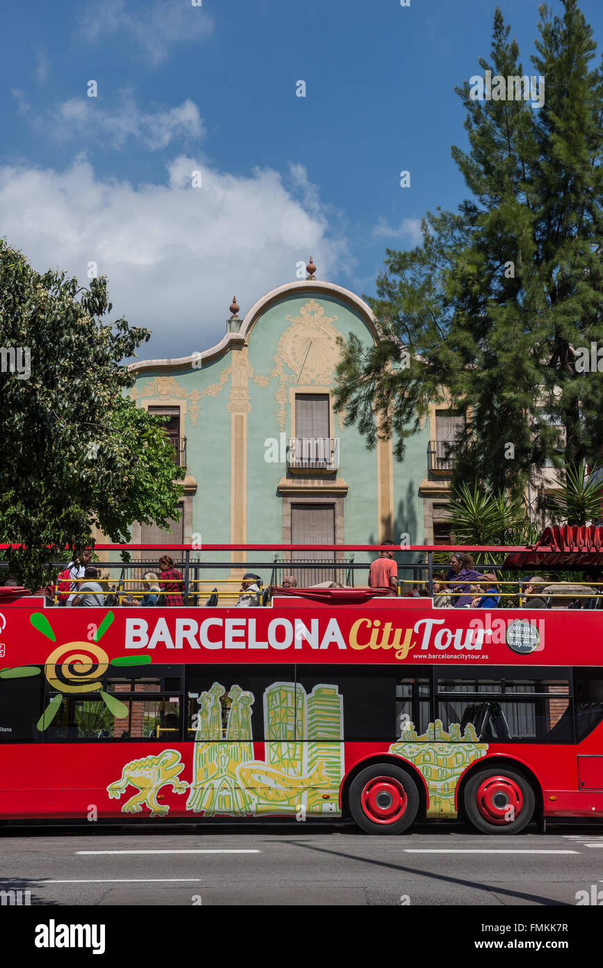 tour de ville barcelone en bus