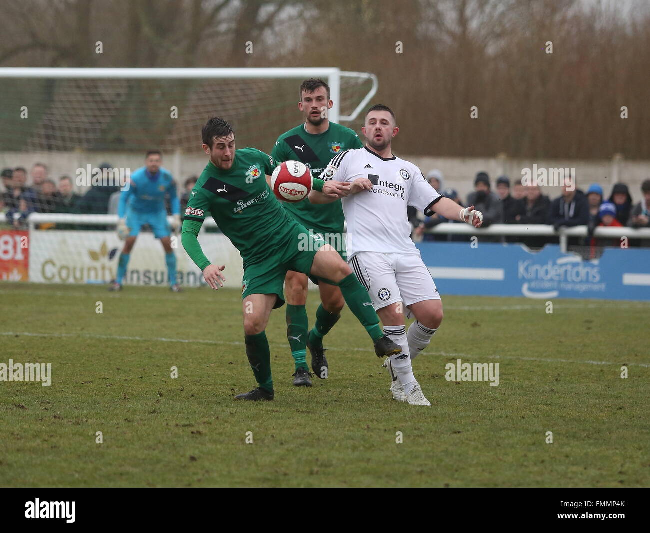 Nantwich, Cheshire. UK. 12 mars, 2016. Nantwich Town a perdu 4-2 à domicile à Halifax Town FC devant une foule de 2078 dans la 1ère demi-finale du Trophée FA jambe. Crédit : Simon Newbury/Alamy Live News Banque D'Images