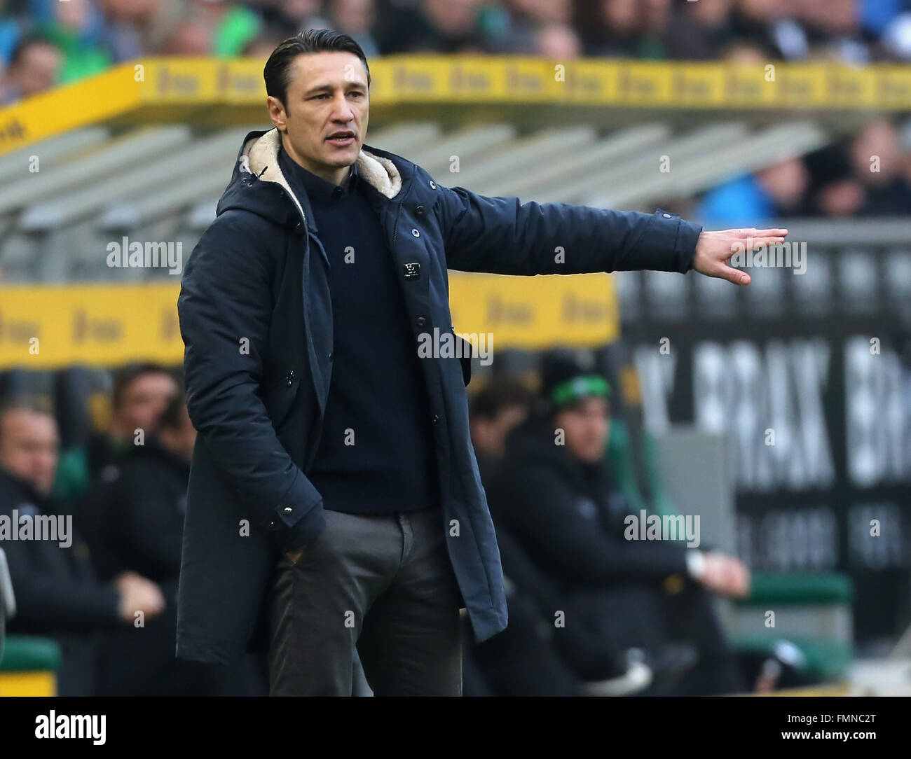 Moenchengladbach, Allemagne. 12 mars, 2016. Bundesliga journée 26, Borussia Moenchengladbach contre l'Eintracht Francfort, Moenchengladbach, Allemagne, 12.03.2016 : Manager Niko Kovac (Francfort). Credit : Juergen Schwarz/Alamy Live News Banque D'Images