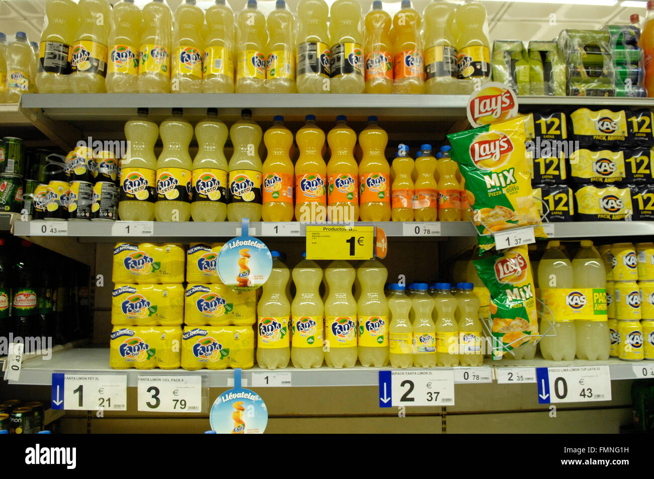 Fanta est une marque mondiale de saveur de fruit les boissons gazeuses créé par The Coca-Cola Company Banque D'Images