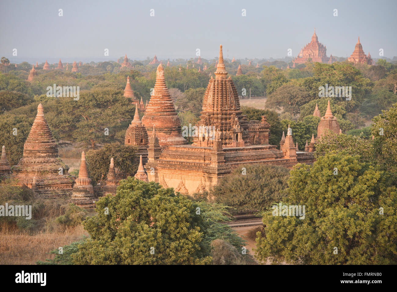 Dans les temples du soleil, Bagan, Myanmar Banque D'Images