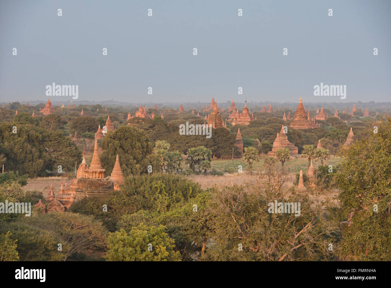 Dans les temples du soleil, Bagan, Myanmar Banque D'Images