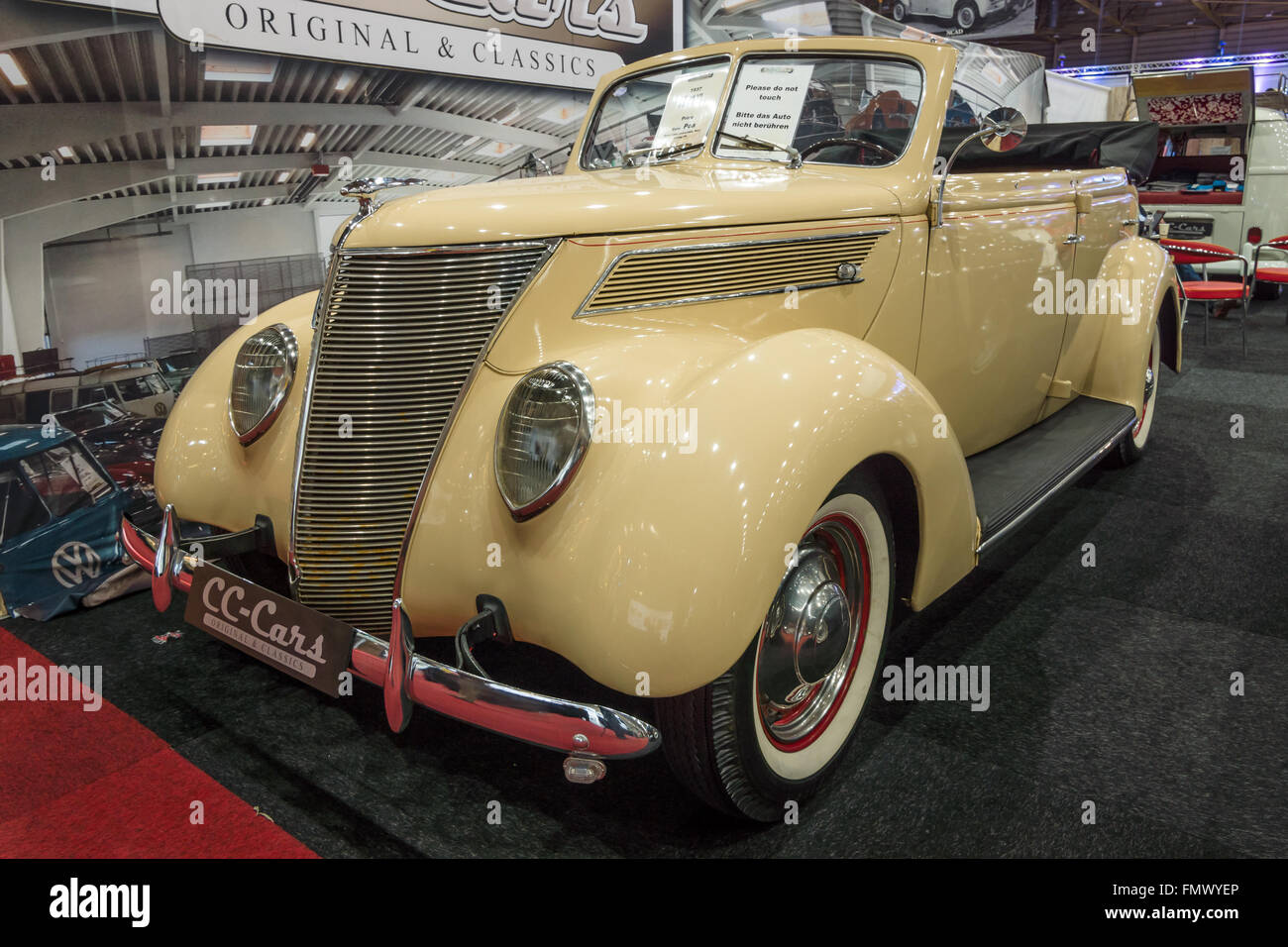 Ford v8 Banque de photographies et d’images à haute résolution - Alamy