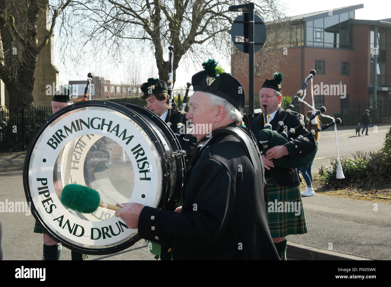 Birmingham, UK. 13 mars, 2016. St Patricks Day célébrations le dimanche avant le jour j. Parade à travers le centre-ville de Birmingham 13 mars 2016. Birmingham ENgland Crédit : Terry Mason / Alamy Live News Banque D'Images