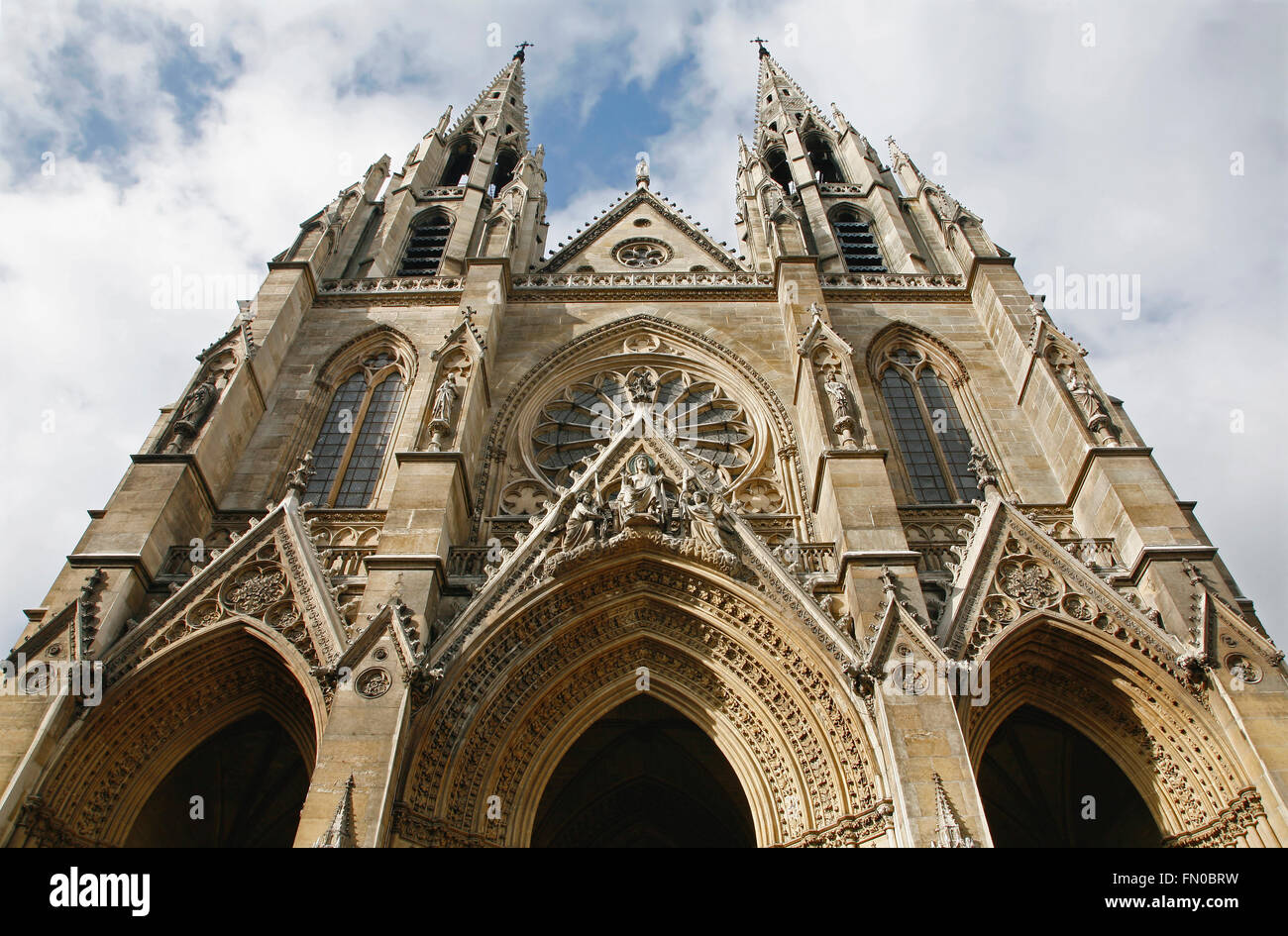 Paris - Façade de l'église gothique Saint Clotilde Banque D'Images