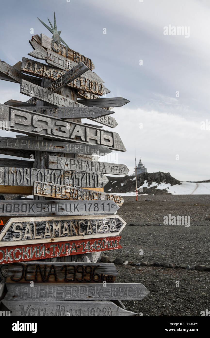 L'Antarctique, îles Shetland du Sud, l'île du Roi George, la station Bellingshausen, Direction en face de l'église Trinity Banque D'Images