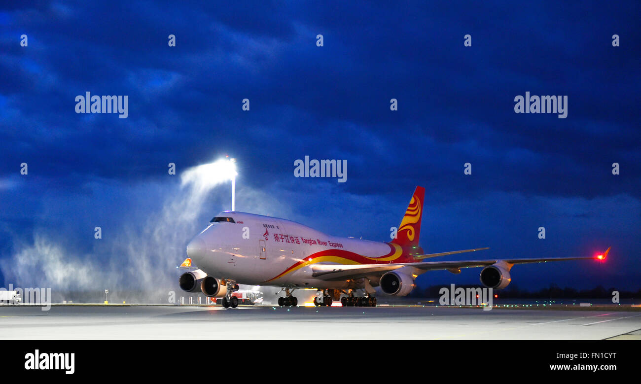 Yangtze River express, Boeing, B 747, 400, B747 - 400, le baptême d'eau, premier vol, Aéroport Munich, cargo, fret, cargaison, Banque D'Images