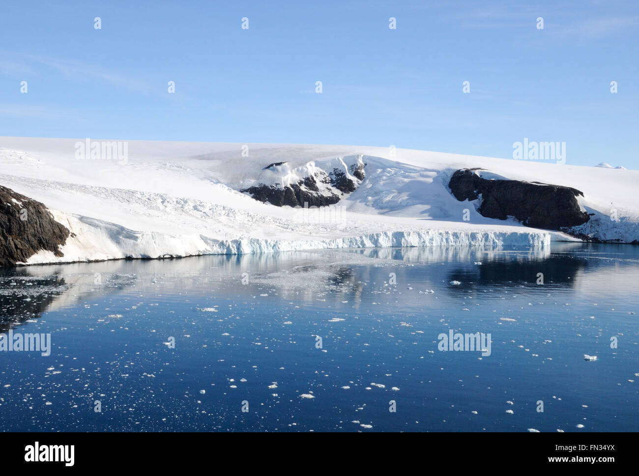 Hope Bay et l'espoir Glacier. Hope Bay, péninsule Antarctique, l'Antarctique. 02Mar16 Banque D'Images