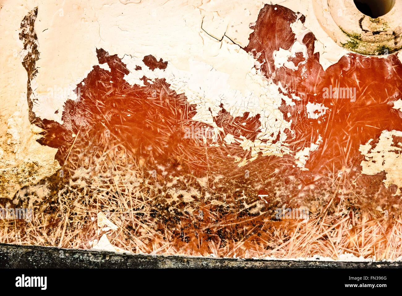 Des modèles d'érosion sur les coques de bateaux disponibles, Antigua Slipway, English Harbour, Antigua Banque D'Images