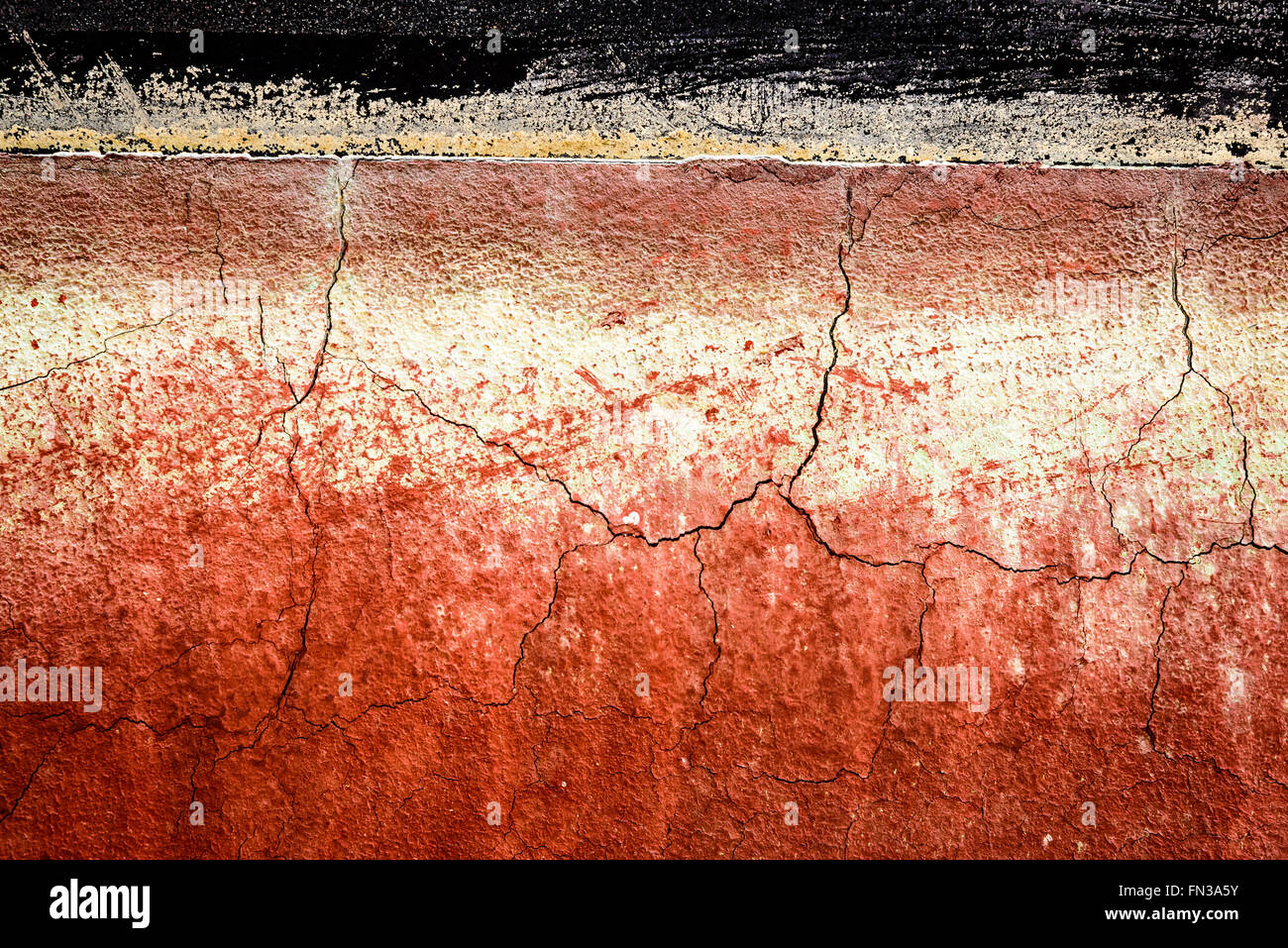Des modèles d'érosion sur les coques de bateaux disponibles, Antigua Slipway, English Harbour, Antigua Banque D'Images