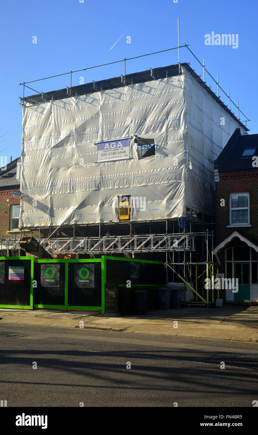 Londres NW6, Queen's Park, Brondesbury Road, la conversion de la propriété Banque D'Images