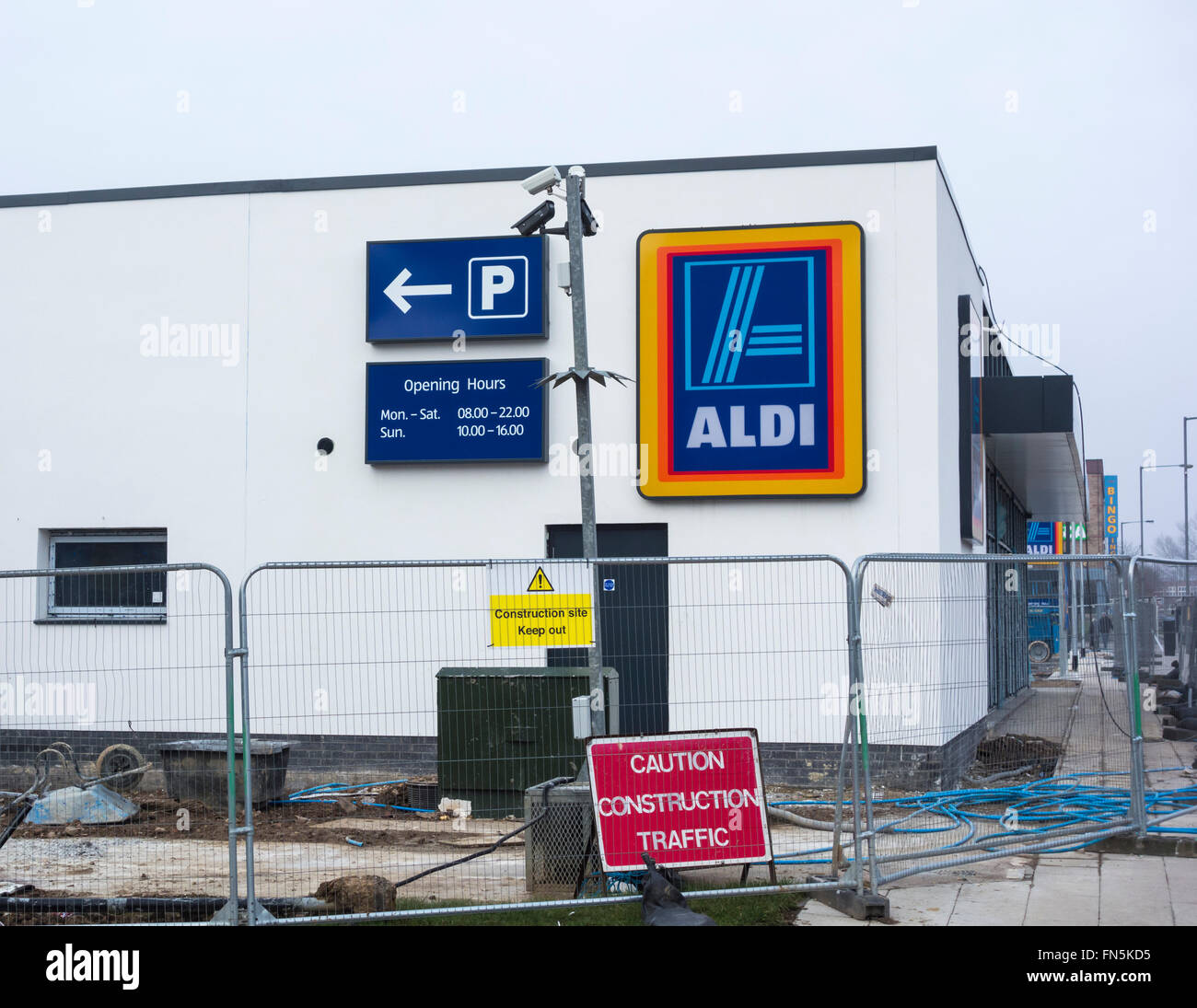 Nouveau supermarché Aldi en construction à moins de 100 mètres du magasin Asda en Billingham, Angleterre du Nord-Est Banque D'Images