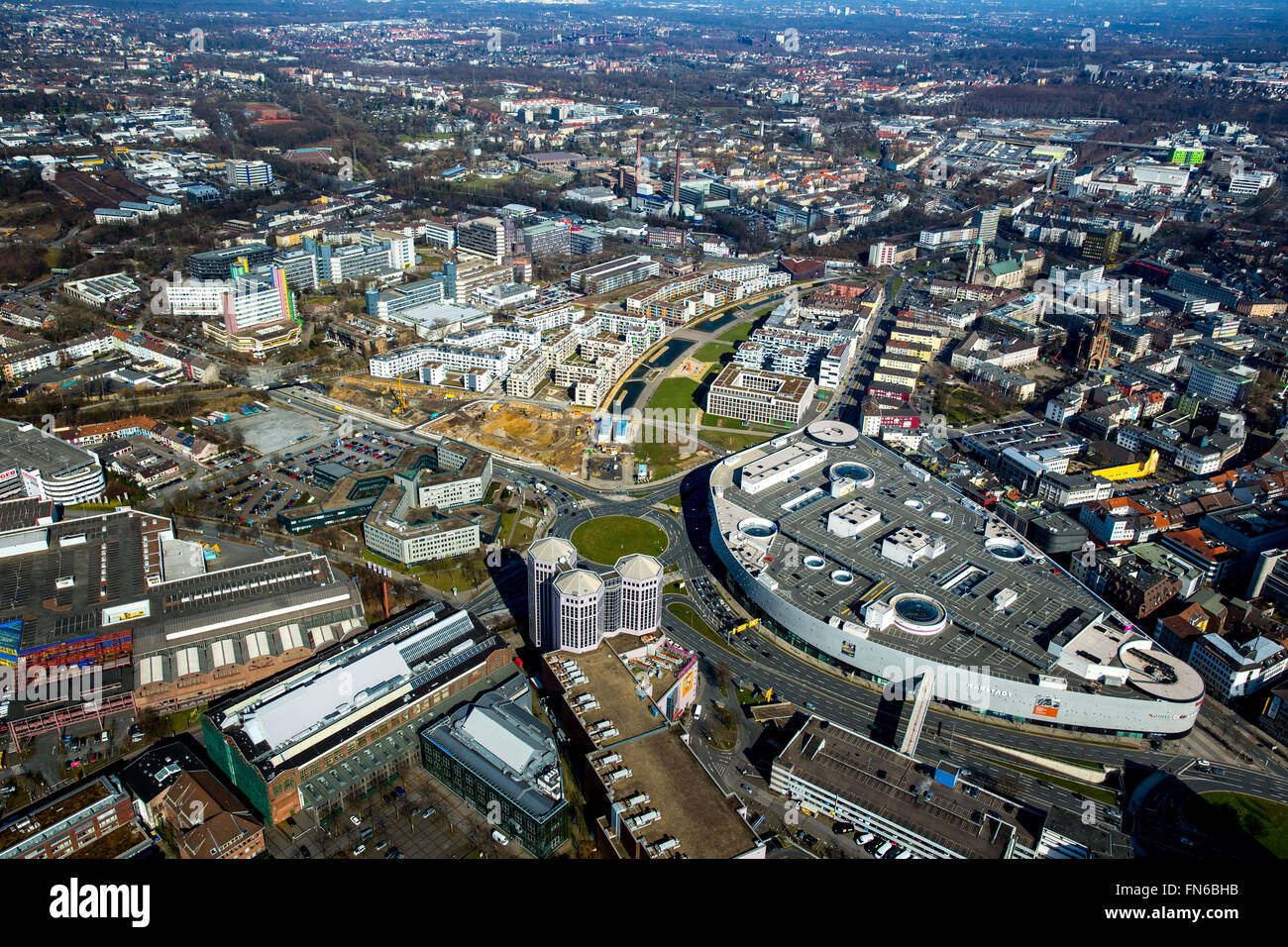 Vue aérienne, de la construction et de la reconstruction de l'Funke Media Center Essen am Berliner Platz, vert d'Essen, WAZ Media Banque D'Images