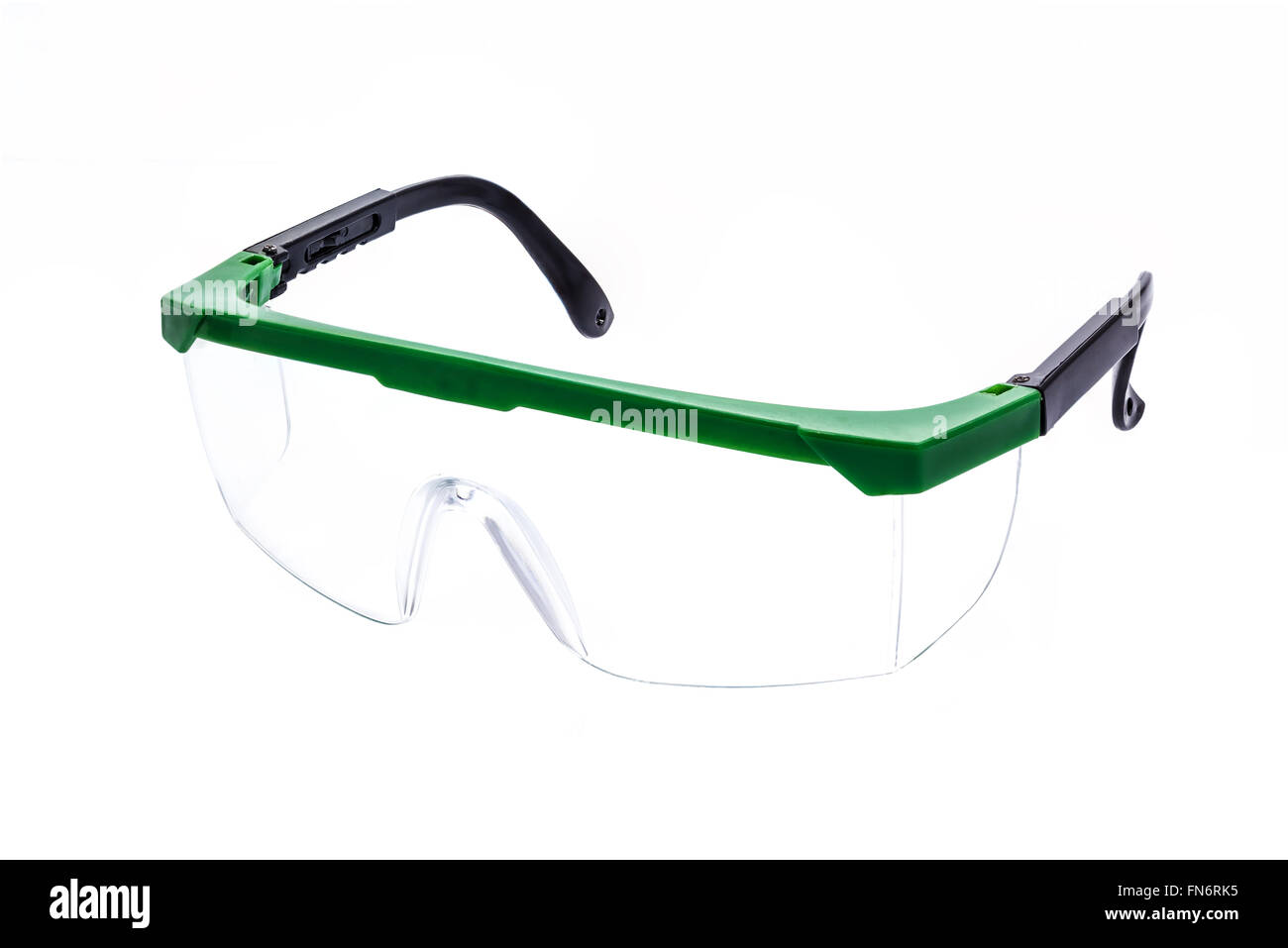 Une photo de lunettes de sécurité sur blanc isolent Banque D'Images