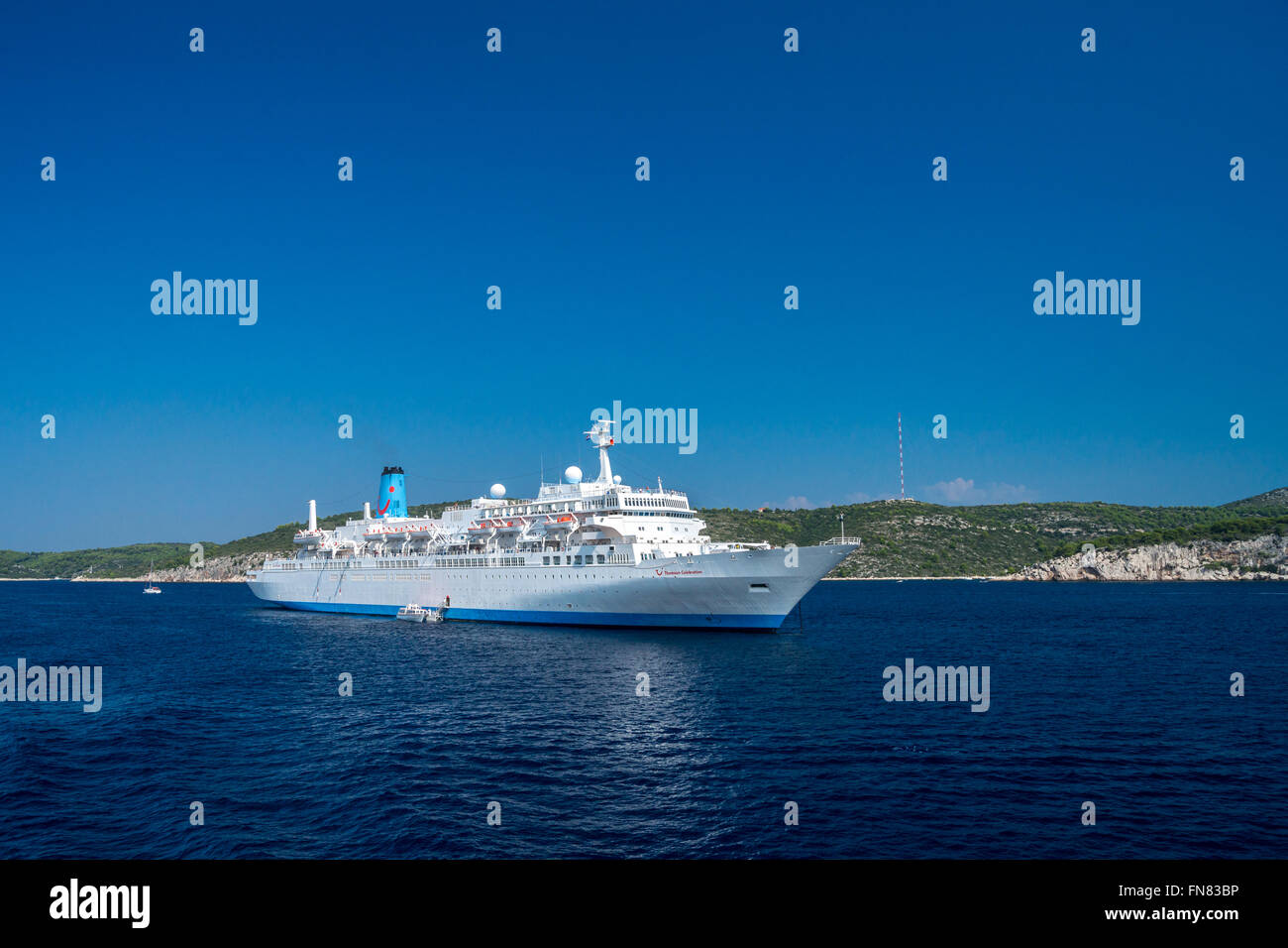 Bateau de croisière sur les routes de l'ile de Hvar en Croatie Banque D'Images