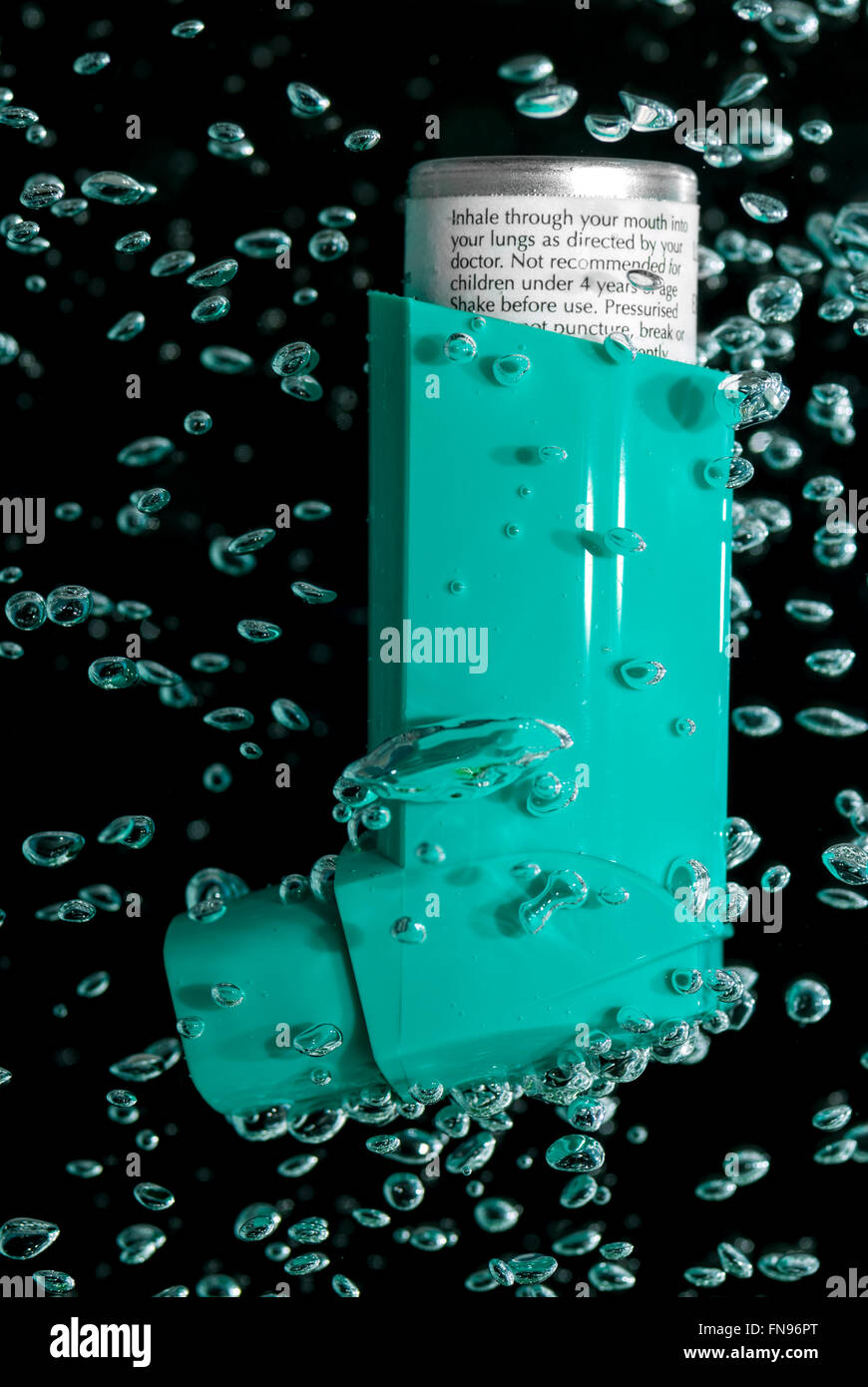L'asthme inhalateur bulle d air concept Banque D'Images