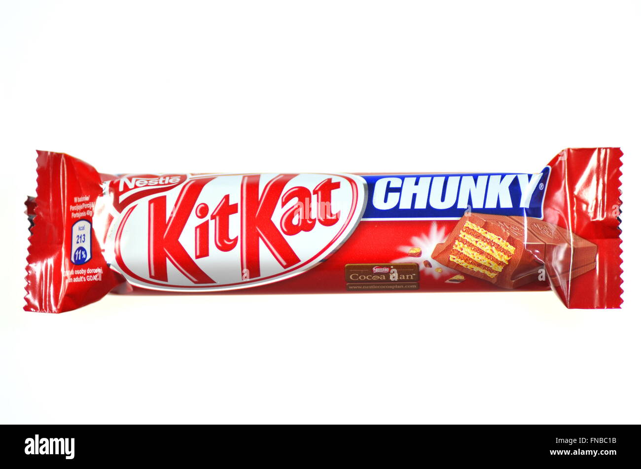 Kit Kat chocolat isolé sur fond blanc. Banque D'Images