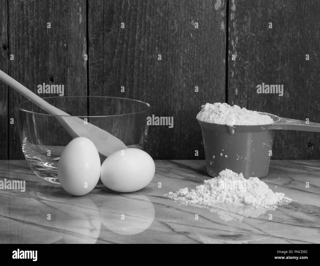 Des oeufs pour la cuisine maison Banque D'Images