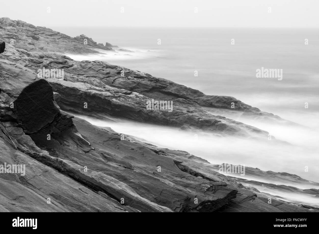 Côte Rocheuse dans le Maine d'hiver Banque D'Images