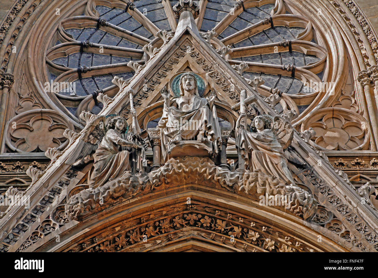 Paris - Détail de façade de l'église gothique Saint Clotilde Banque D'Images