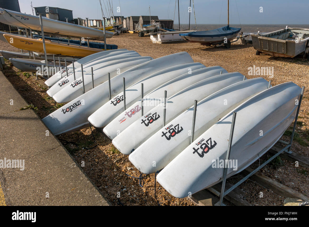 Topaz Taz débutants voile terne Whitstable Kent Beach Banque D'Images